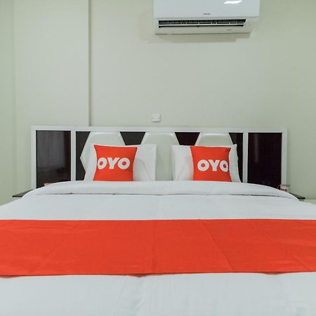 Super Oyo 106 Muscat Grand Hotel Apartment Seeb Exterior photo