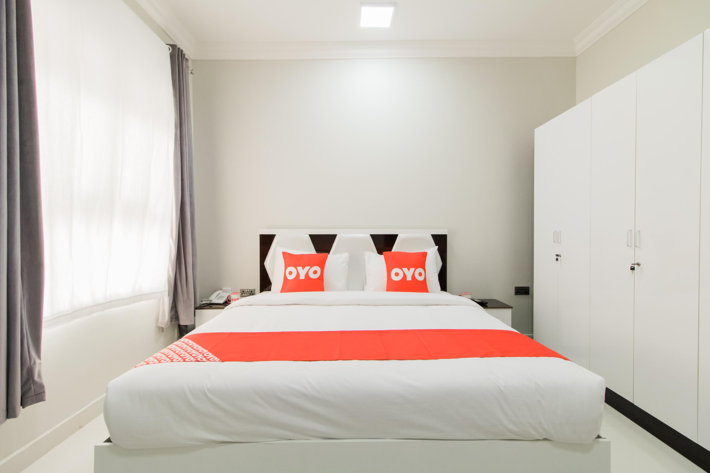 Super Oyo 106 Muscat Grand Hotel Apartment Seeb Exterior photo