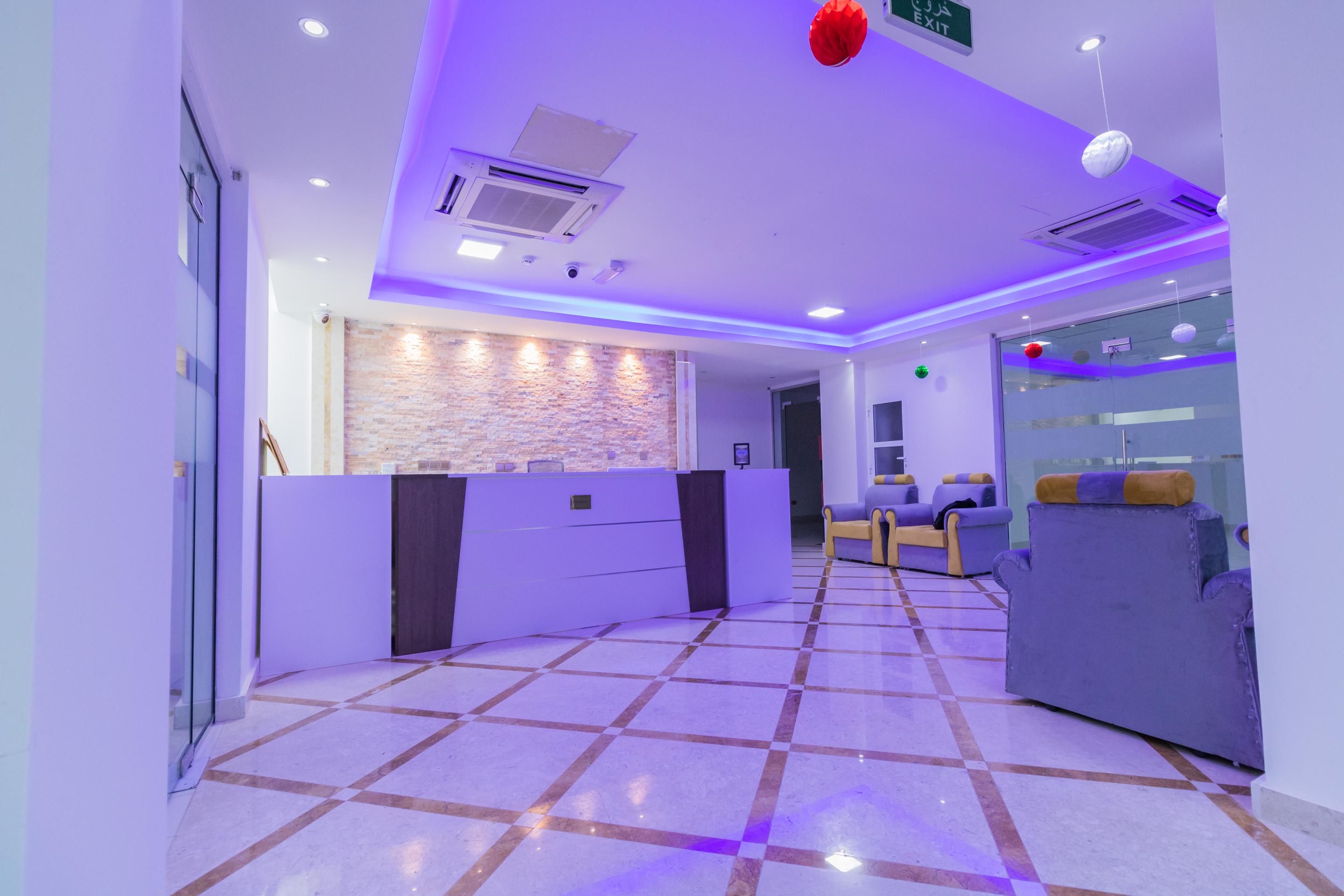 Super Oyo 106 Muscat Grand Hotel Apartment Seeb Exterior photo