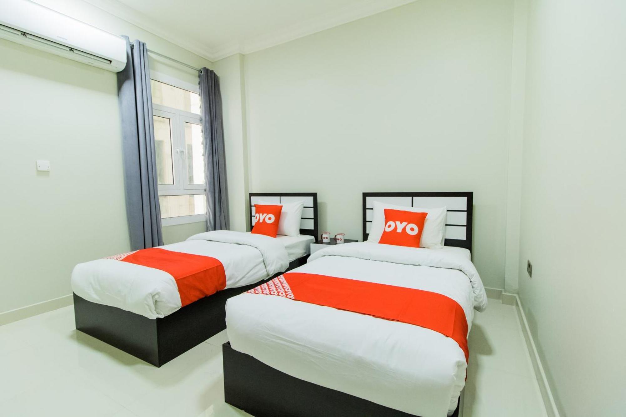 Super Oyo 106 Muscat Grand Hotel Apartment Seeb Exterior photo