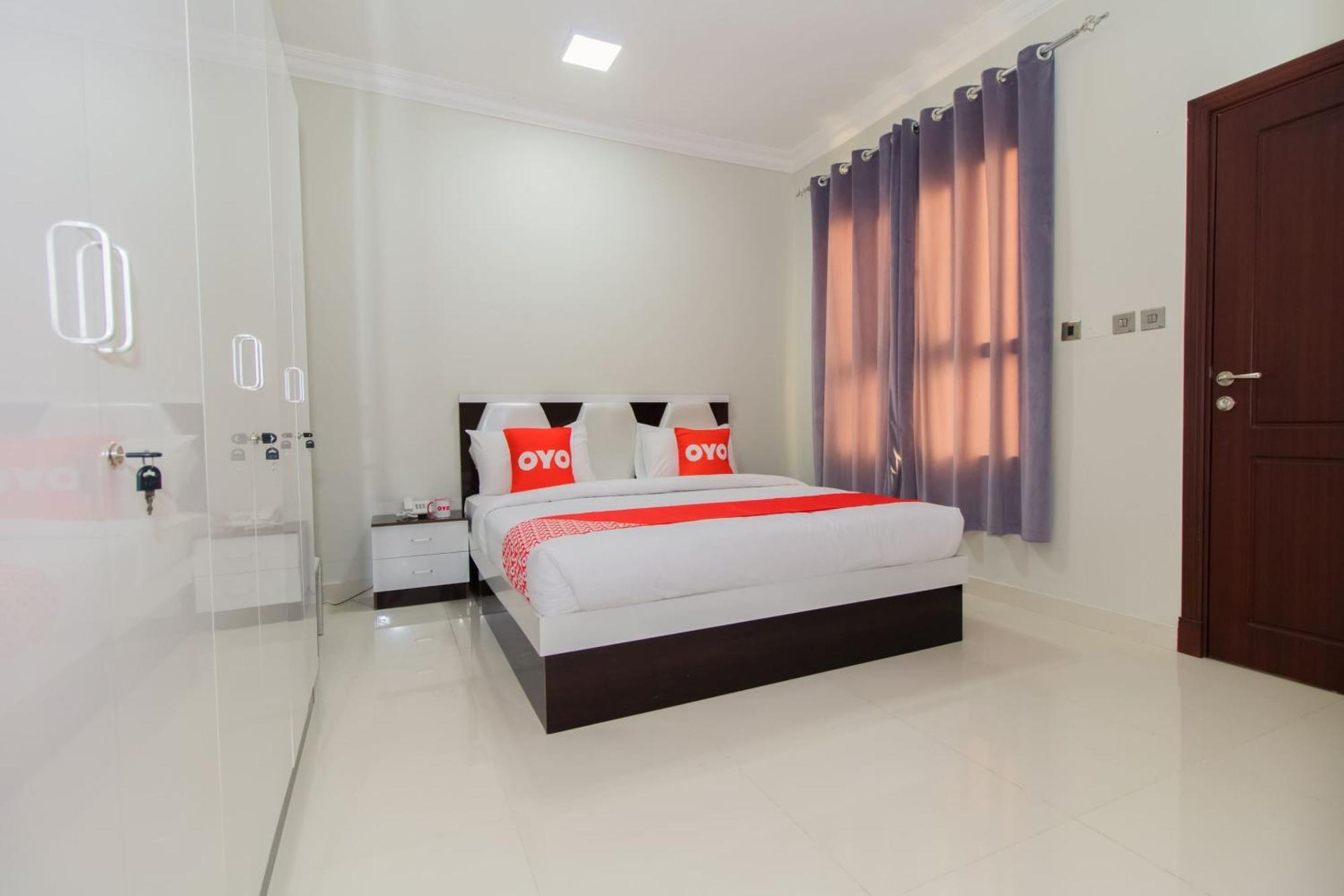 Super Oyo 106 Muscat Grand Hotel Apartment Seeb Exterior photo