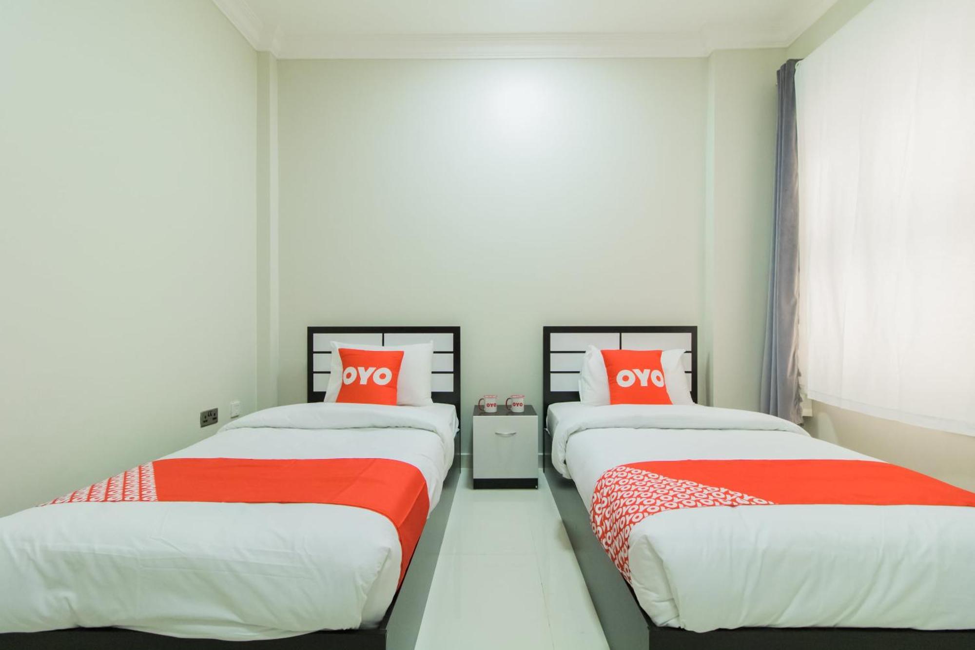 Super Oyo 106 Muscat Grand Hotel Apartment Seeb Exterior photo